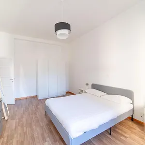 Daire Hbhall Residenze Darsena, Milano